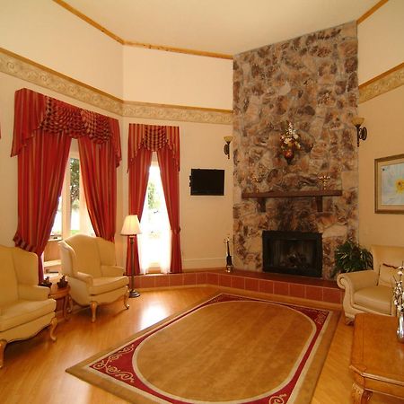 Pan American Inn And Suites ألباكركي المظهر الداخلي الصورة