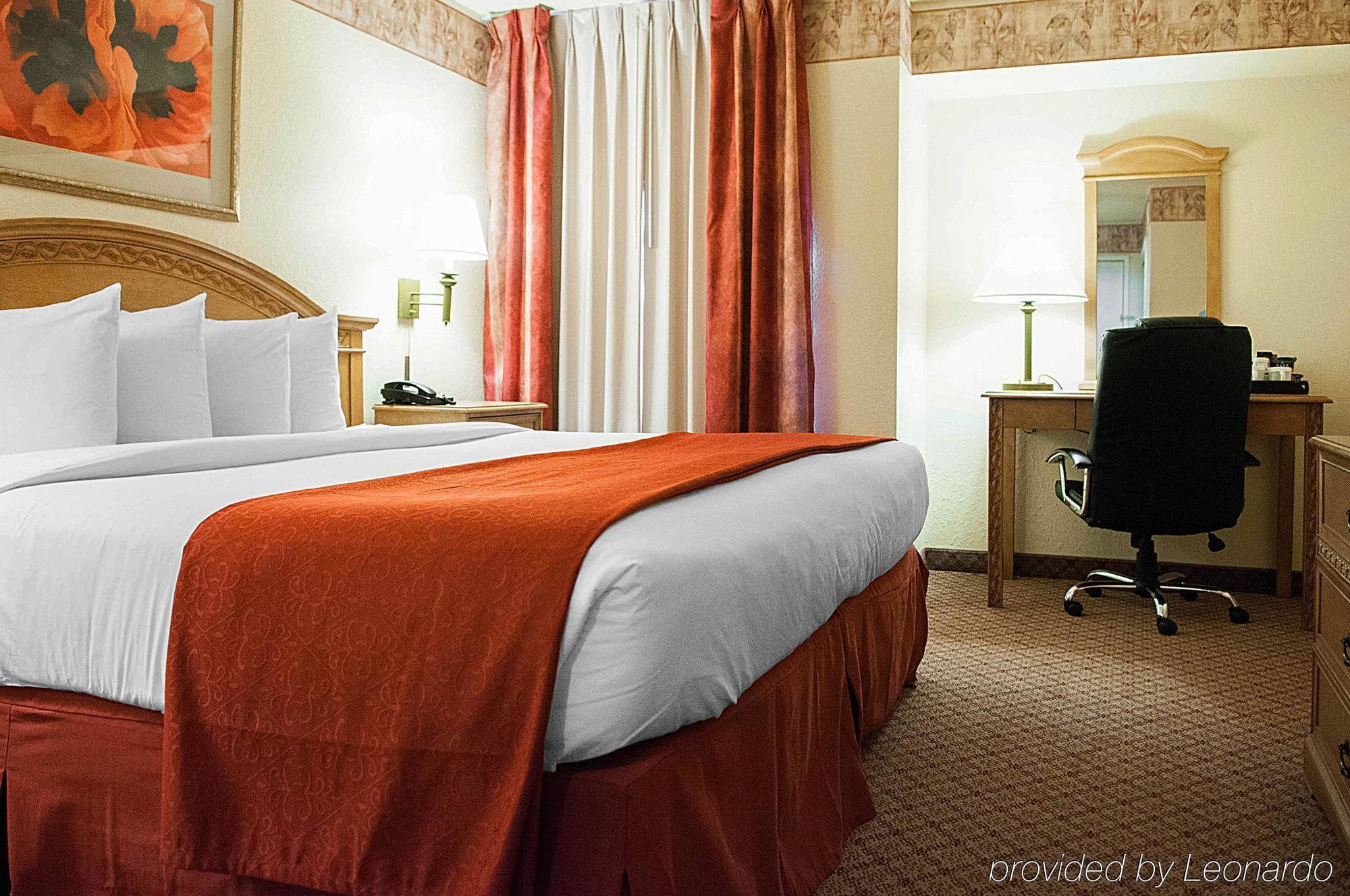 Pan American Inn And Suites ألباكركي المظهر الخارجي الصورة