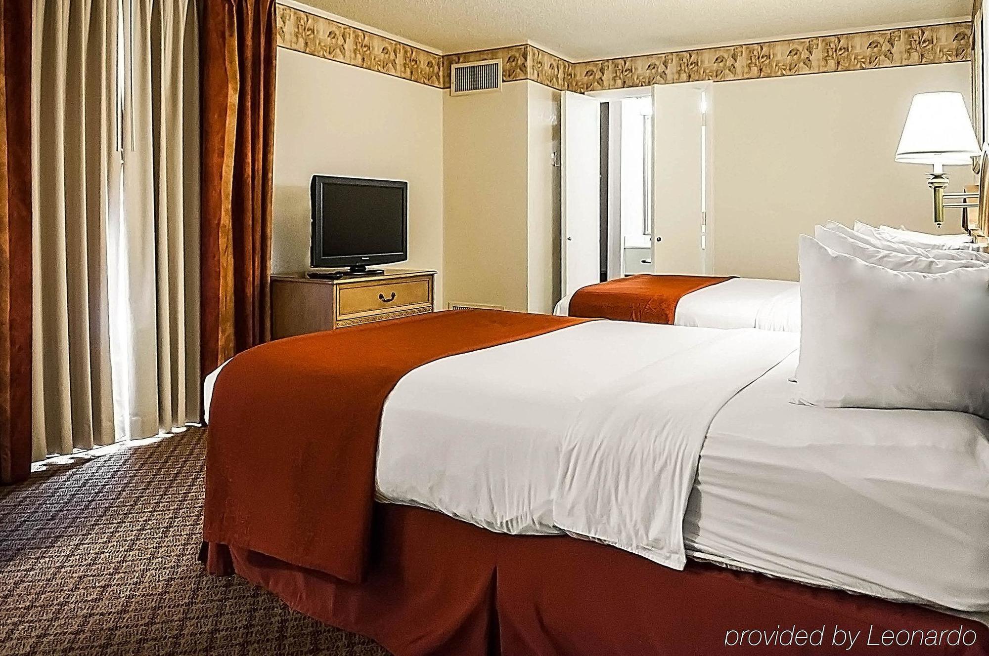 Pan American Inn And Suites ألباكركي المظهر الخارجي الصورة