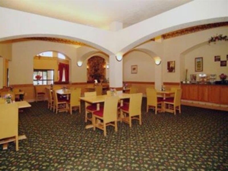 Pan American Inn And Suites ألباكركي المظهر الخارجي الصورة